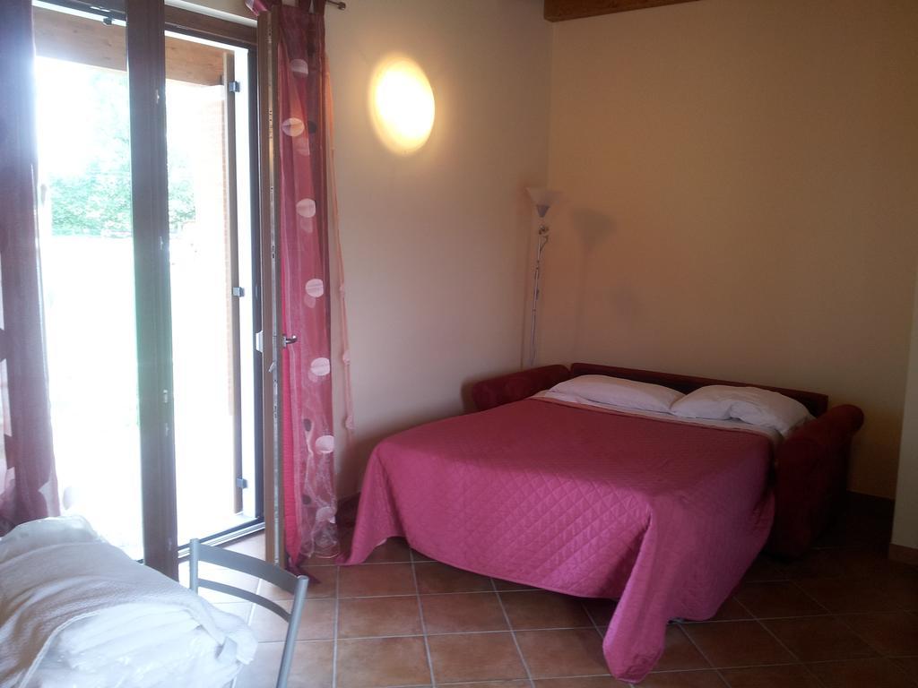 Laghetto Ai Portici Bed & Breakfast Pastrengo Ruang foto
